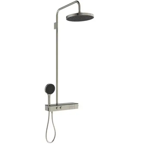 Duschsystem von Ideal Standard mit Brausethermostat, bestehend aus einer Kopfbrause und einer Handbrause an einem stabilen Metallgestell.